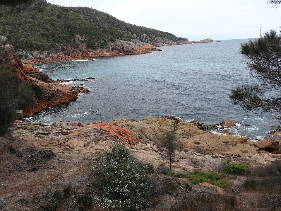 DSC02528_Freycinet NP -  sleepy bay - panorama