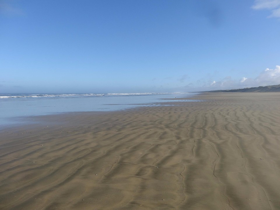 b1_DSC04578_90-miles Beach