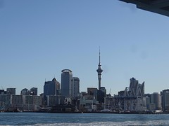 b1_DSC04887_skyline Auckland vnaf de boor naar Tiritiri