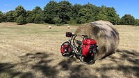 Foto spreekt voor zich: fiets + baal