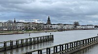 Zicht op Zutphen vanaf brug