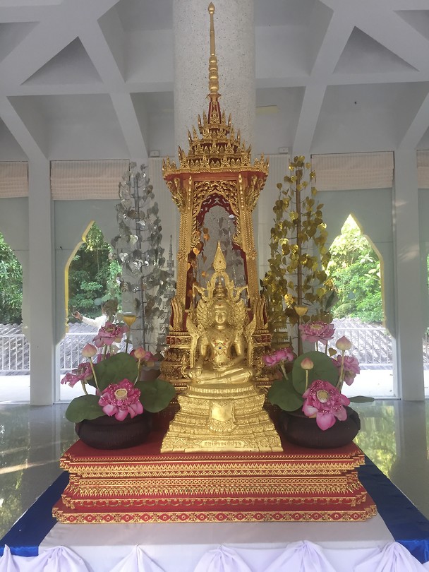 8530181D6F7F41F18C7DB74DF0AC0775 Foto Lees mee met LEE