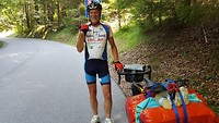 Kees bij de grens in Oostenrijk