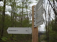 Burfelt Belvedere, nog 90 meter