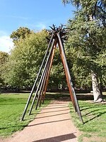 Kunstwerk in het park