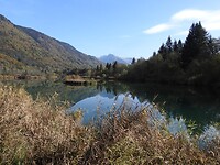 Spiegelbeeld in het Lac de Vernays 1