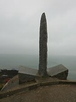 Memorial Pointe du Hoc, het is dat er een verhaal achter zit