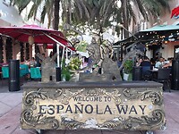 Espanola Way, een klein straatje met Spaanse en Italiaanse historie