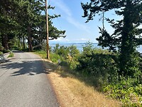 ride along the beautiful bay