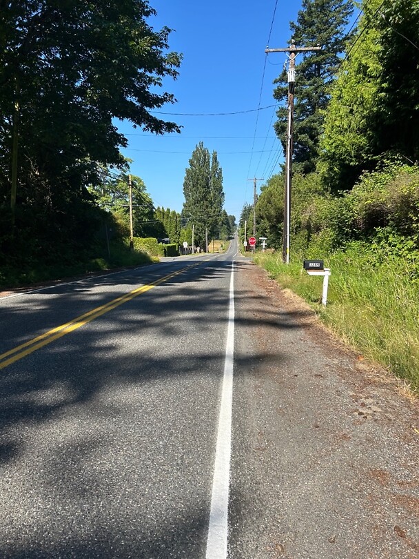 start of the ride and a resonable shoulder to ride the almost deserted road