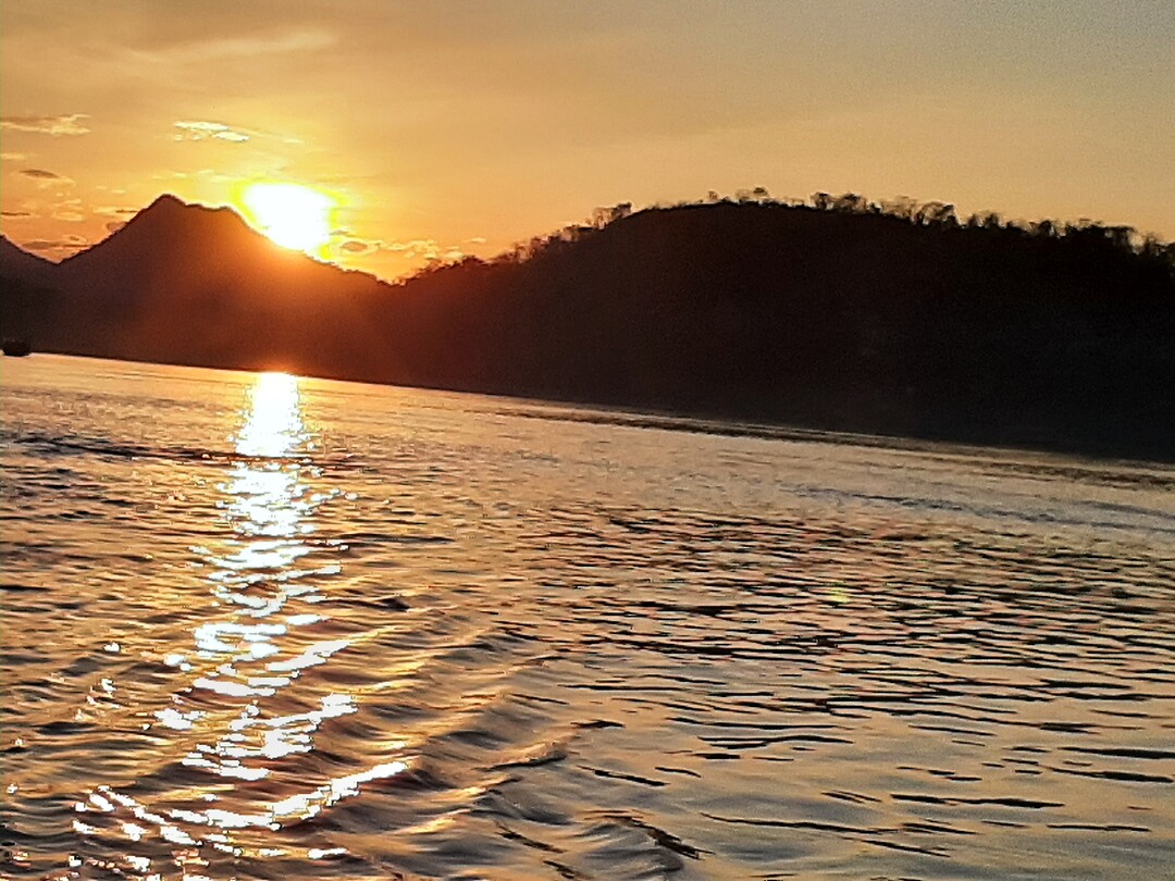 Sunset van de boot