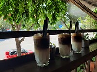 Cocosmelk met koffie ipv coca cola, wel erg lekker