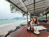 Breakfast on the beach