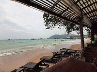 Breakfast on the beach