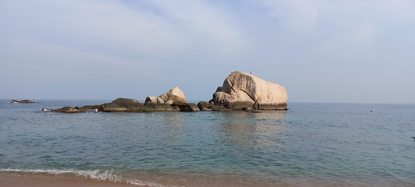 Tanote beach