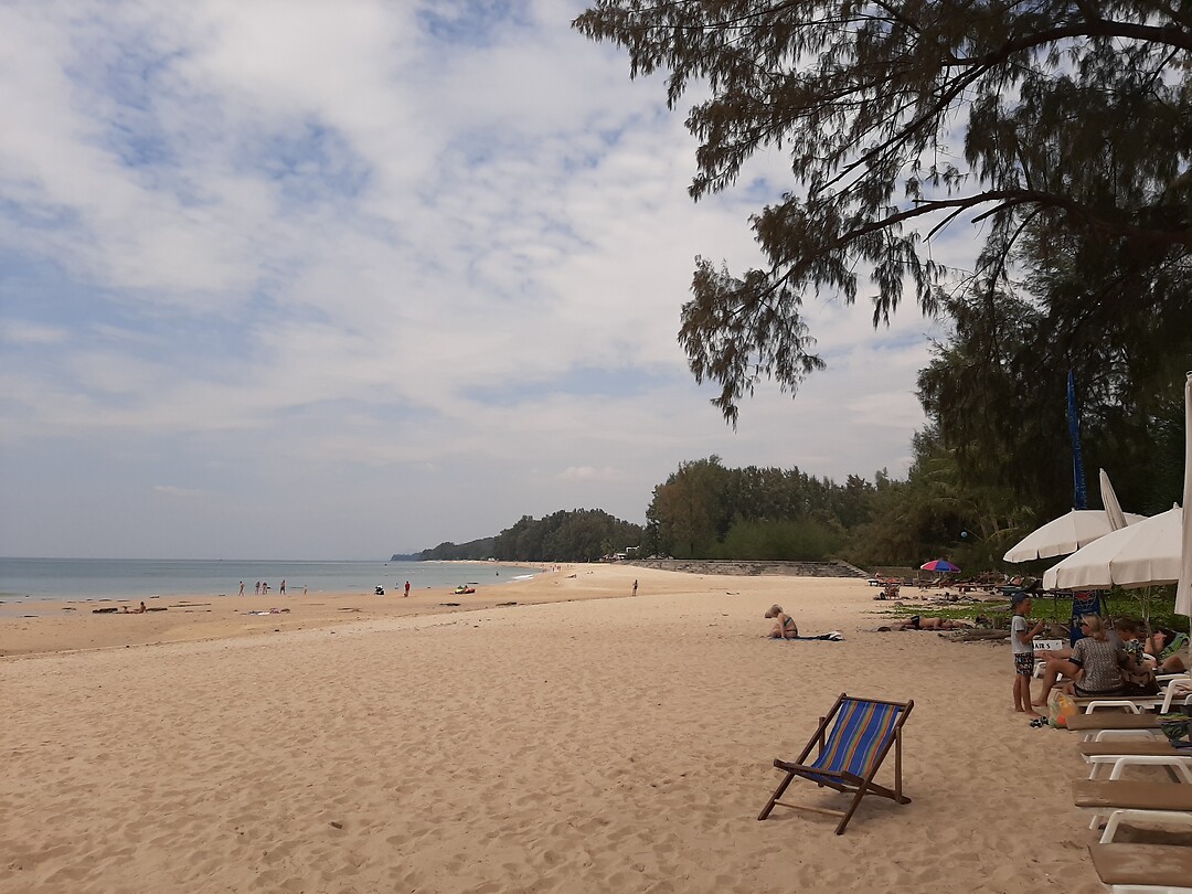 Beach close by our bungalow