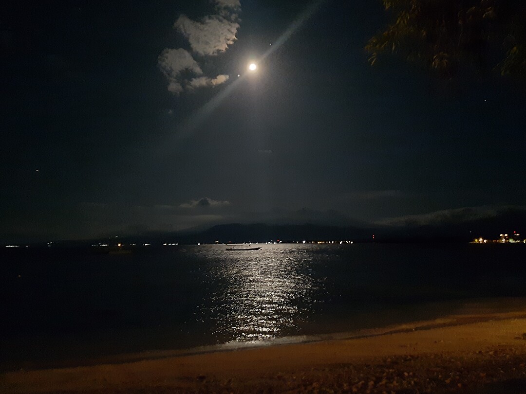 Gili Air, night walk back