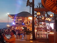 Finns beach club