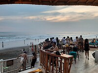 Finns beach club