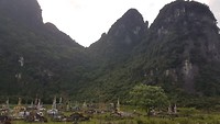 Begraafplaats in Phong Nha