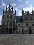 Op grote markt van Mechelen.
