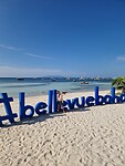 Letters op het strand