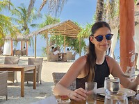 Deze beach girl blij