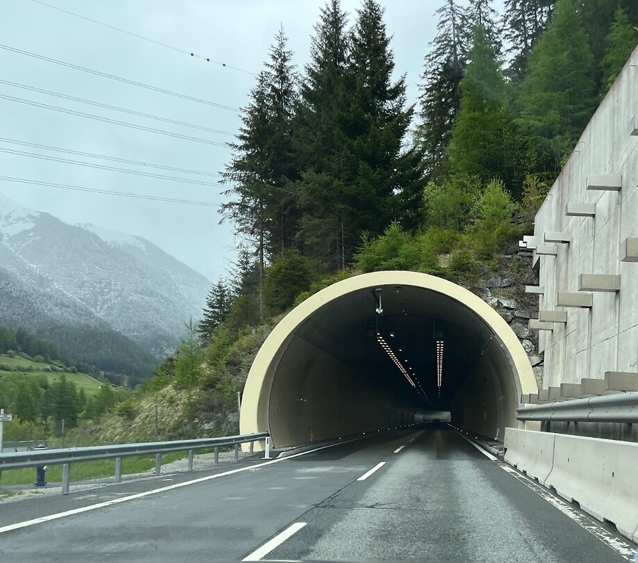 Een van de vele tunnels.