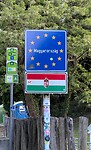 Grens met Hongarije.  Hier liep vroeger het ijzeren gordijn.