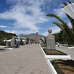 Mitad Del Mundo