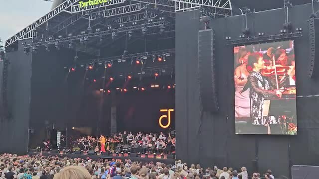Jacob Collier lässt selbst Bach nicht in Ruhe😉