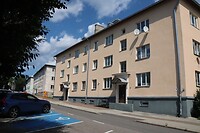 Typische Häuserblocks in Narva direkt am Grenzübergang
