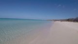 Azuur blauwe zee van Eagle Bay
