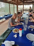eten in the outback
