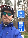 fietsen door de bomen