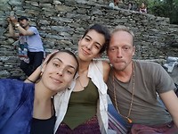 DHARAMSHALA - KAMILLA & NOY
