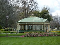Zaal in het park
