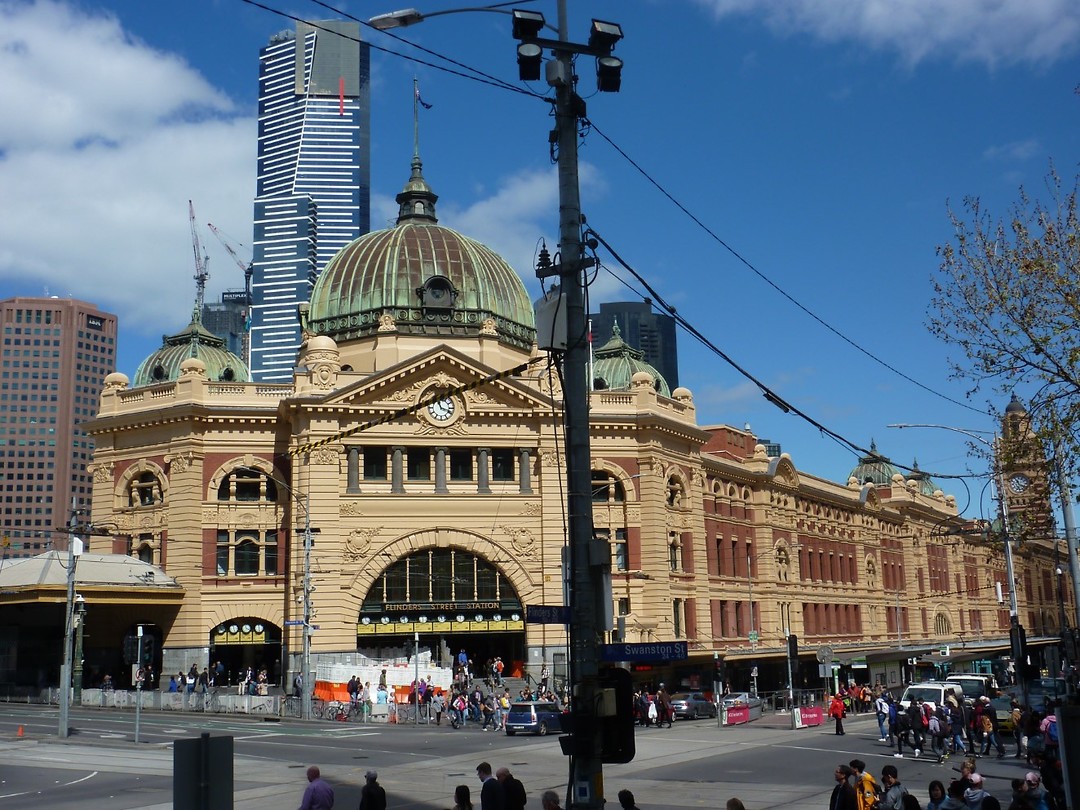 Flinders station