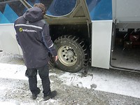 En toen moesten er sneeuwkettingen op.