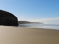 strand bij Cathedral Caves