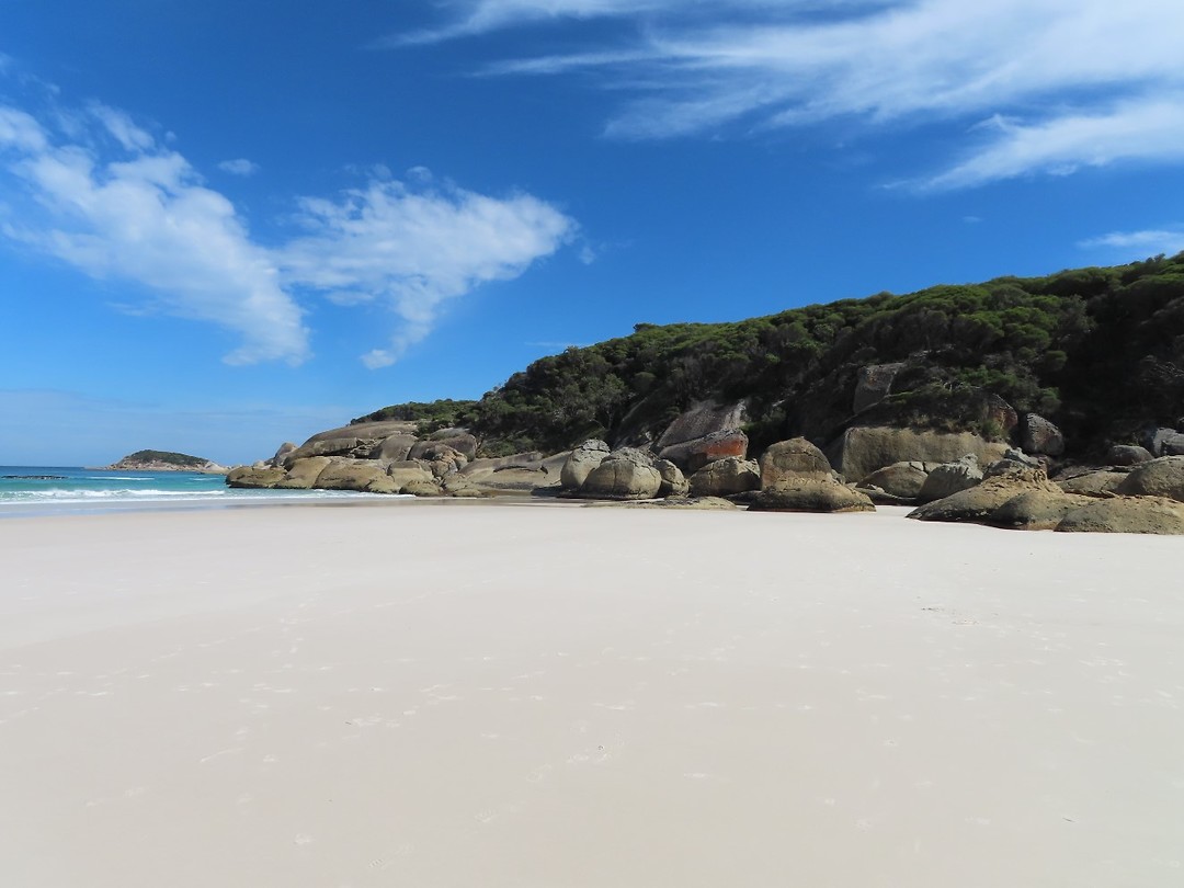 squeaky beach