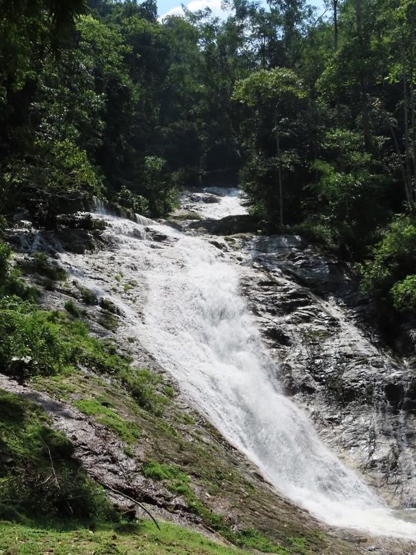 Iskander falls
