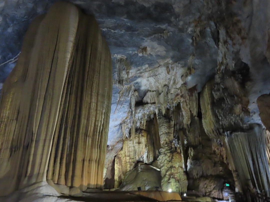 Paradise Cave