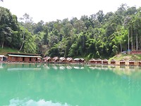 Khao Sok meer