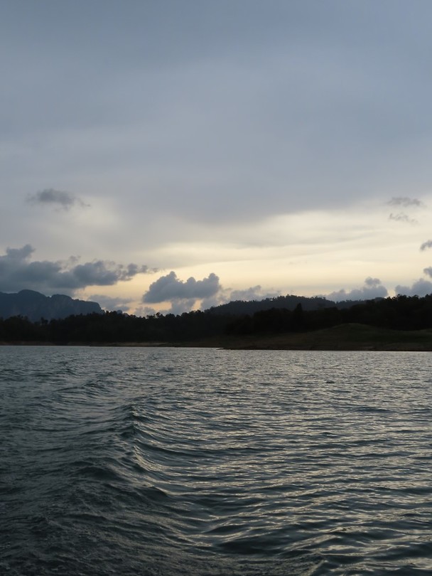 Khao Sok meer