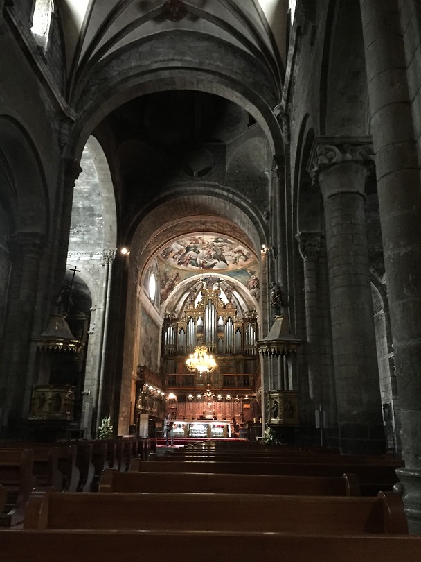Interieur catedral