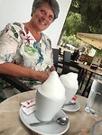 Cappuccino met toef