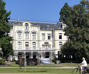 Ruimzicht, mijn oude school. Nu hotel