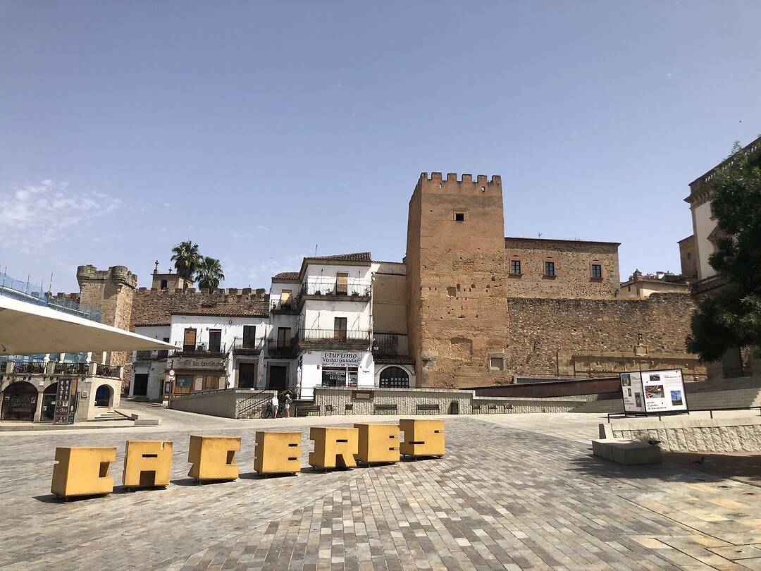 Caceres