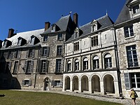 Chateau Saint-Brisson-sur-Loire